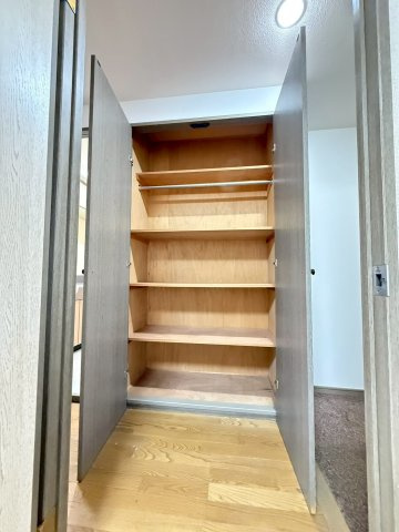 シャトルグランディの収納