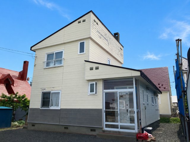 網走市潮見8丁目15-2　中古住宅