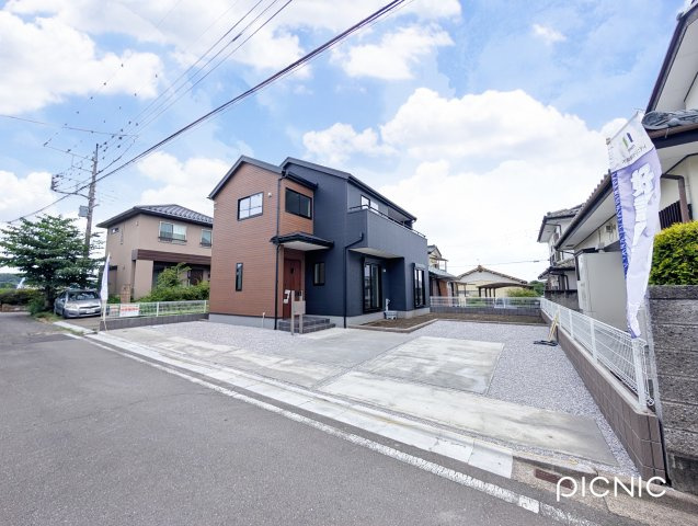 【前面道路含む現地写真】 | リーブルガーデン.S高崎市金古町第11ー①