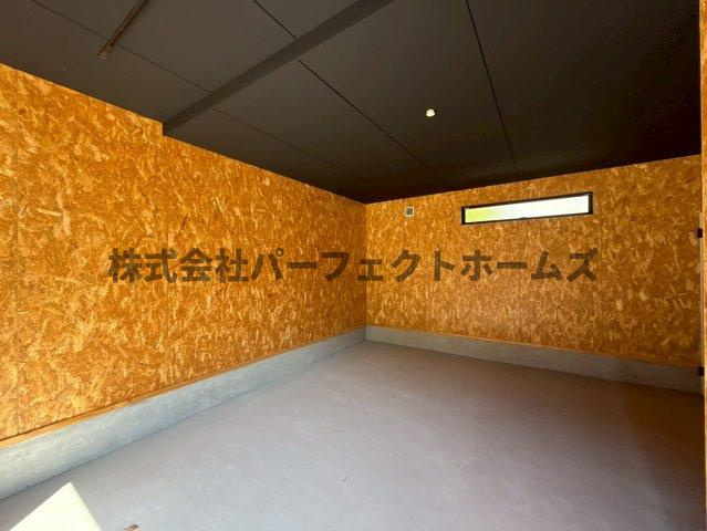 高野道ガレージハウスA棟の内装|内装です