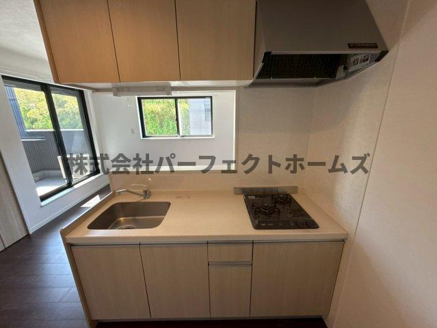 高野道ガレージハウスA棟のキッチン|キッチンです