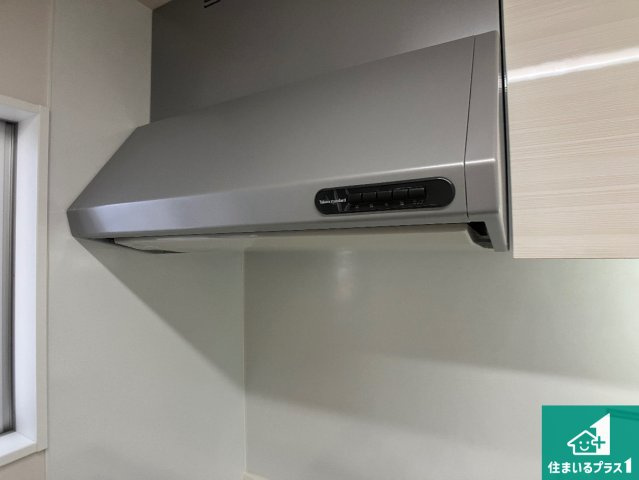 明石市大久保町大窪　中古一戸建ての設備|汚れにくいスロットフィルタでお手入れラクラク！ＬＥＤ照明付き！