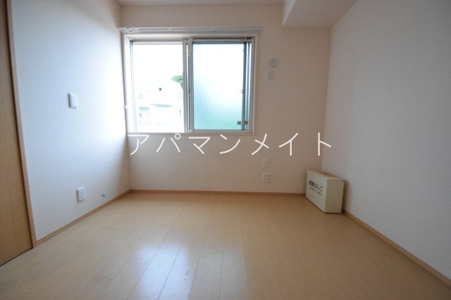 【寝室】 | ヴィラコスモス | 落ち着いて過ごせるお部屋です