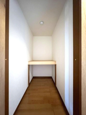 センチュリーパーク善進本町1番館の収納|コンパクトで使いやすい洋室です