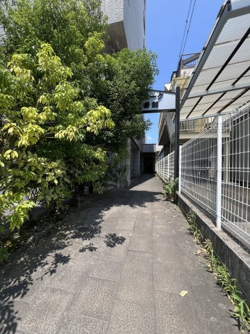 センチュリーパーク善進本町1番館のエントランス|清潔なエントランスです