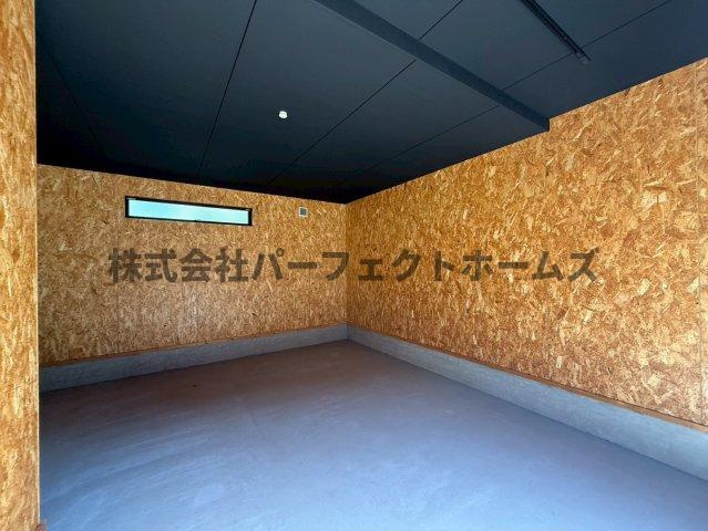 高野道ガレージハウスA棟の内装|内装です