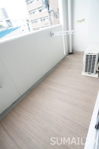 熊本市中央区新町３丁目の賃貸マンションのバルコニー