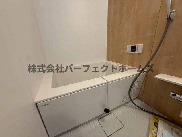 高野道ガレージハウスA棟の浴室|お風呂で日々の疲れを落としましょう