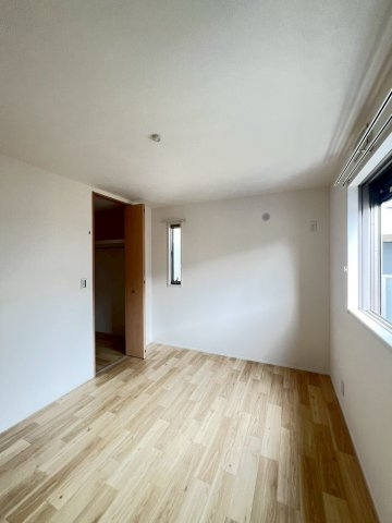 YOUR MAISON上本町の洋室