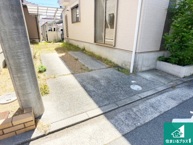 明石市大久保町大久保町　中古一戸建ての駐車場|駐車スペース！散水栓があるので、こまめに愛車を洗えます！