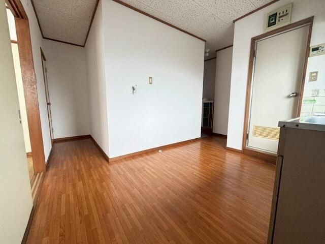 八王子市椚田町の賃貸マンションの居間・リビング