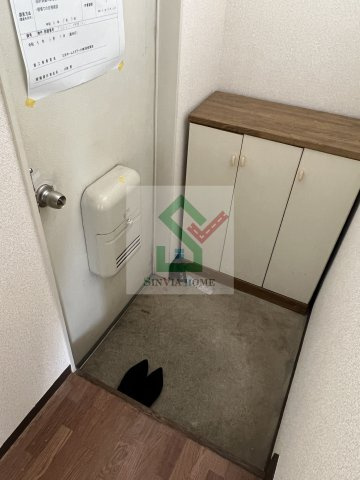 グランドメゾン2号館の玄関