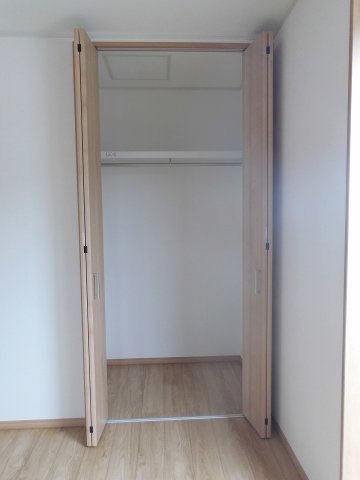 高津橋戸建の収納