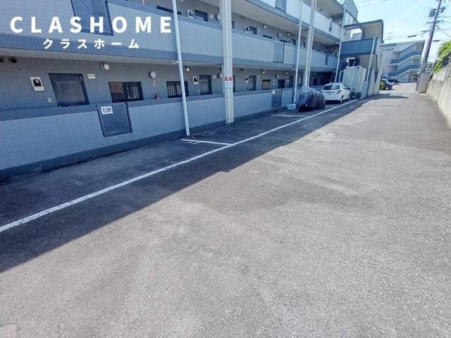 フレスコ・ファースト　　刈谷市の賃貸ならクラスホーム刈谷店の駐車場