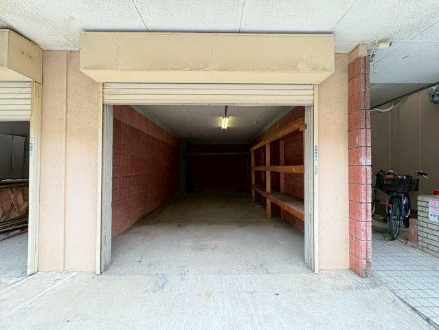 大阪市東淀川区西淡路３丁目の倉庫の内装
