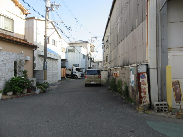 大東市氷野３丁目の工場