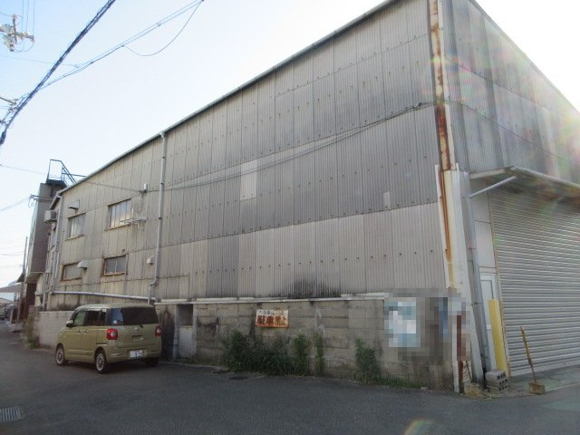 大東市氷野３丁目の工場