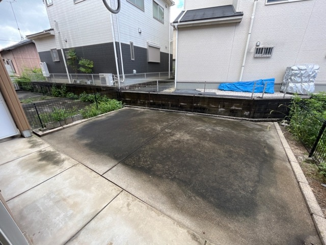 エルハイム宇頭の駐車場