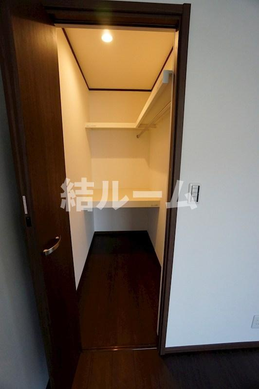 練馬区小竹町２丁目のアパートの収納