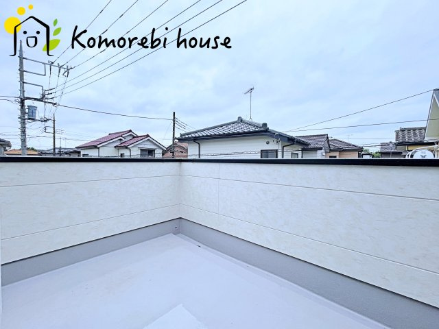 桶川市朝日　4期　新築戸建て　ケイアイグレイス　01のバルコニー|落ち着いた時間を過ごせるバルコニーです