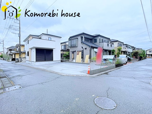 桶川市朝日　4期　新築戸建て　ケイアイグレイス　01の前面道路含む現地写真|前面道路含む現地写真です