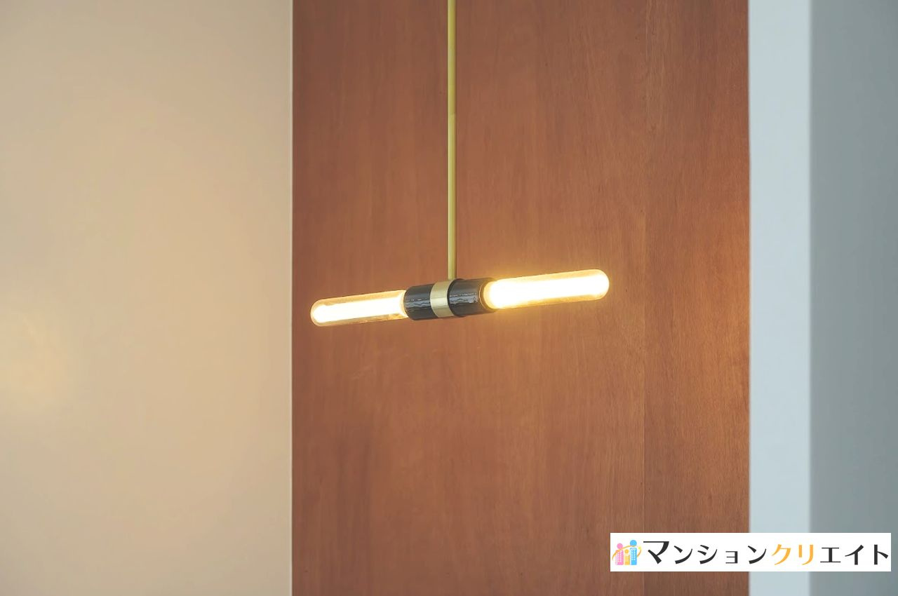 信開ドヌール二の宮【北欧風リノベーション済・ガレージ付】のその他|オシャレな照明