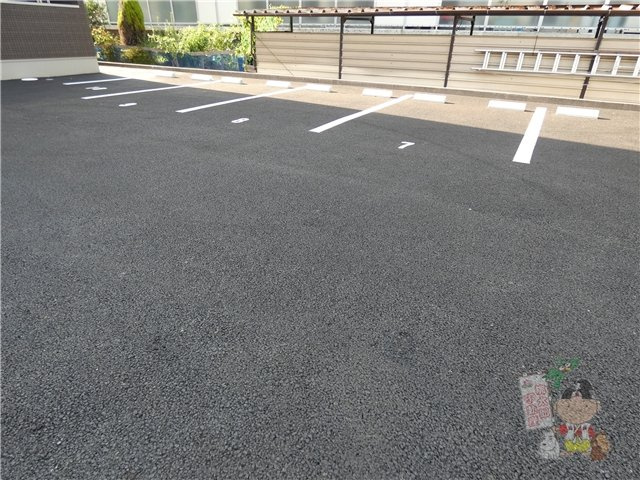 Ｒｅｇａｌｅｓｔ　Ｐｌｕｓの駐車場