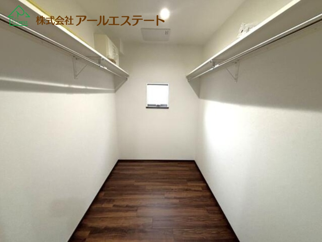 姫路市書写　　中古戸建の収納