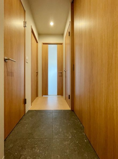 【玄関】The Grand Terrace Wakabayashi