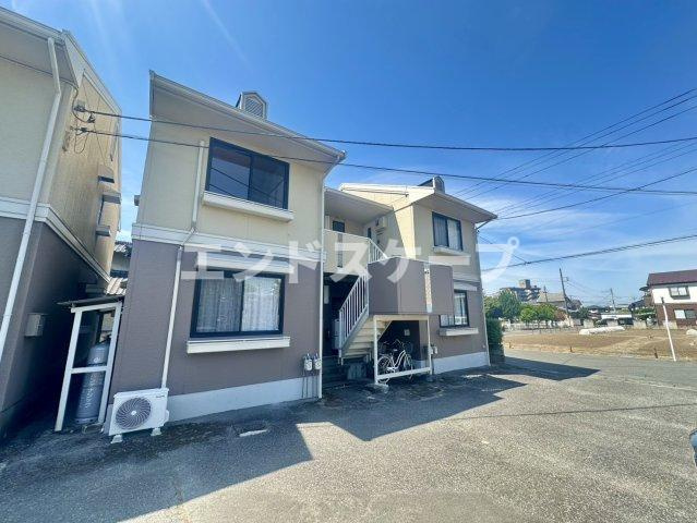 メゾンセジュールＡの駐車場|高崎、前橋のお部屋探しはエンドスケープまで！お客様の理想お聞かせ下さい♪