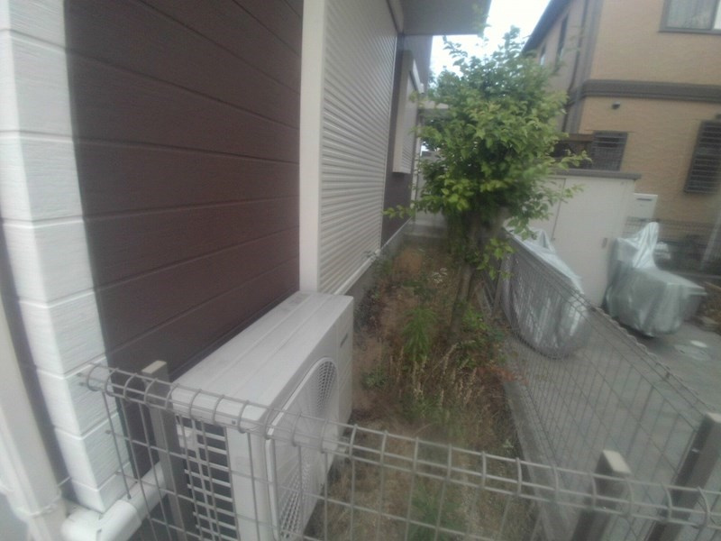 和井取戸建の庭