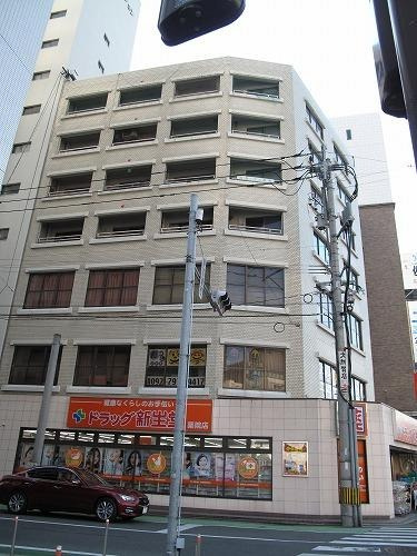福岡市中央区白金１丁目の賃貸マンション