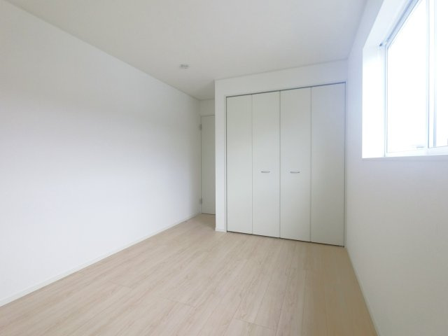 鳥栖市村田町第6 1号棟の洋室|洋室②