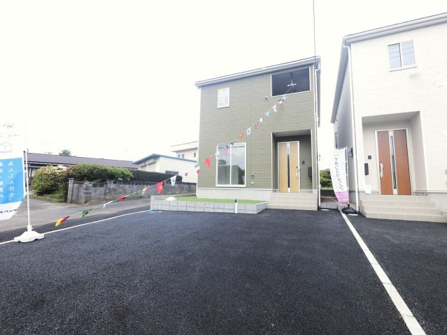鳥栖市村田町第6 1号棟の外観|車は2台駐車可能です