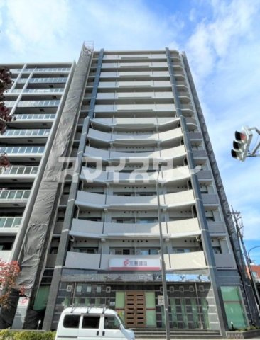 青梅市河辺町１０丁目の賃貸マンションの外観