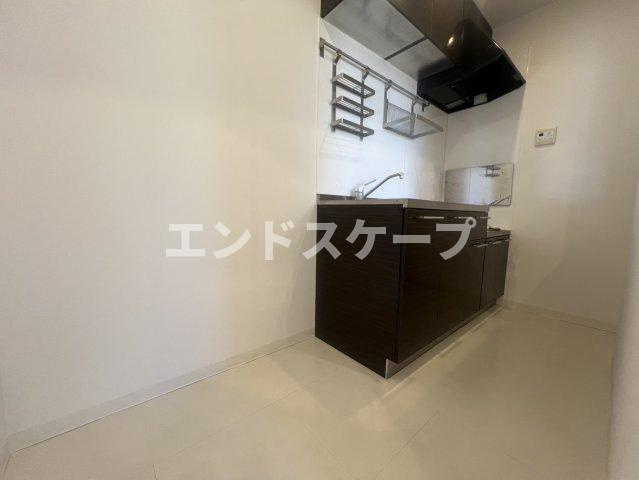 サンシャイン飯塚のキッチン|高崎、前橋エリアのお部屋探しはエンドスケープまで！お客様の理想お聞かせ下さい♪