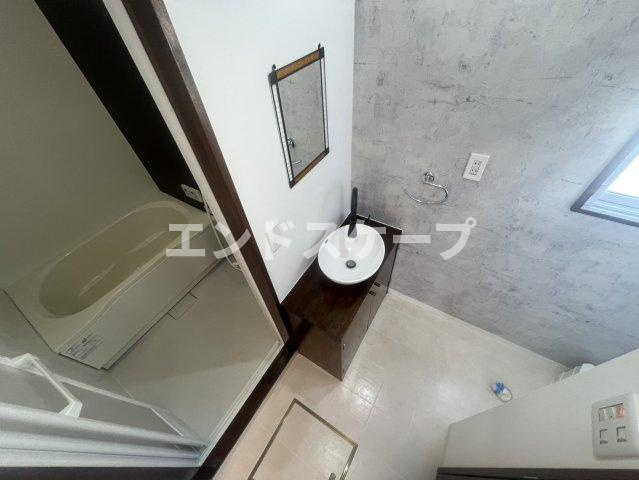 サンシャイン飯塚の洗面所|高崎、前橋エリアのお部屋探しはエンドスケープまで！お客様の理想お聞かせ下さい♪