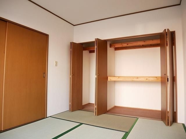 サウスフィールドA棟の収納