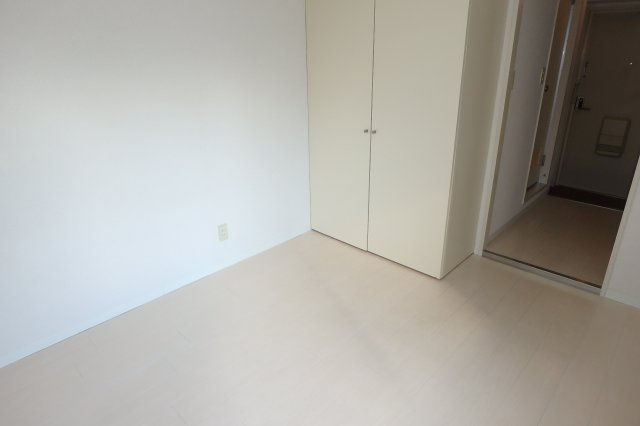 スカイコート新丸子の洋室|他のお部屋の参考写真です。