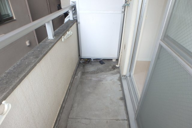 スカイコート新丸子のバルコニー|他のお部屋の参考写真です。