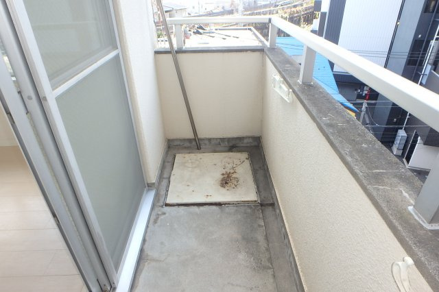 スカイコート新丸子のバルコニー|他のお部屋の参考写真です。