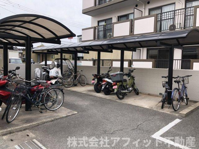 【その他共用部分】 | ジュネス南蔵王　弐番館 | 屋根付き駐輪場