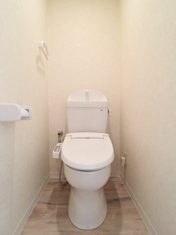 ステイタスガーデン別府Ⅱのトイレ|清潔感のあるトイレです