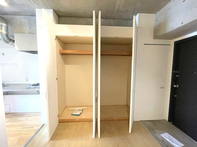 アーデンタワー南堀江の収納|イメージとして同マンション他部屋を表示しています
