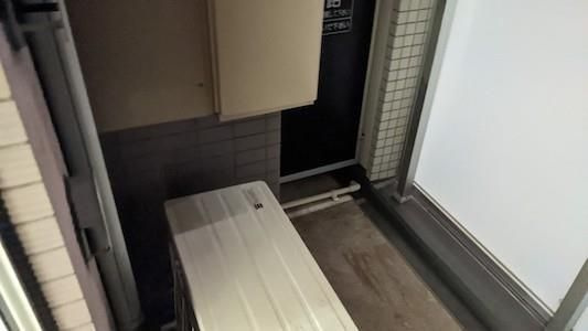 フュージョナル王子ＨＹｓのバルコニー