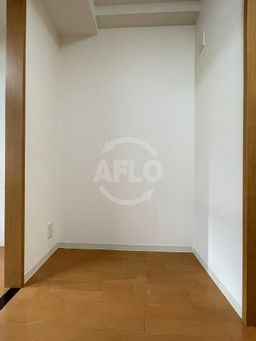 CITY SPIRE難波南（旧NCA難波南）のキッチン|CITY SPIRE難波南　冷蔵庫置場
