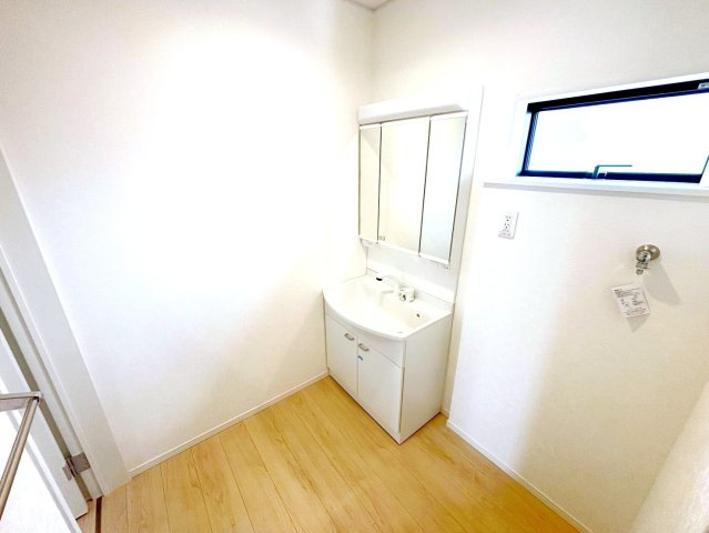 島田市稲荷　第6／の独立洗面台