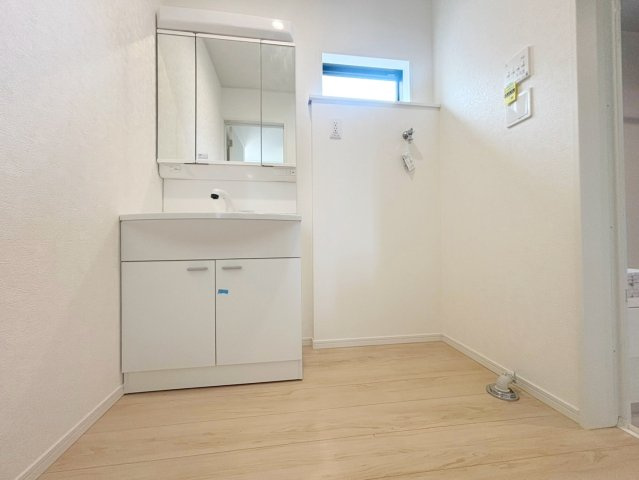 島田市稲荷　第6／の独立洗面台