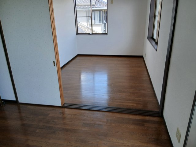 行田市若小玉（中古）の洋室|現地２F洋室（2026年05月11日）撮影