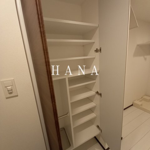 ジェノヴィア妙典の収納